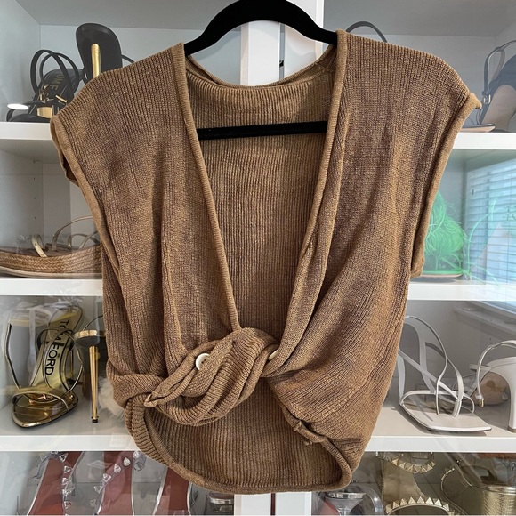 Jacquemus Tops - JACQUEMUS Linen Crop Top FR40